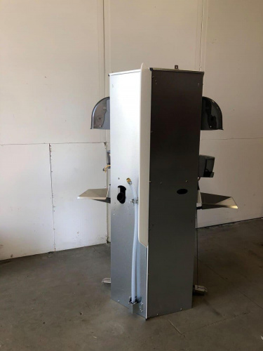 station-de-lavage-de-mains-portable-rotated-1